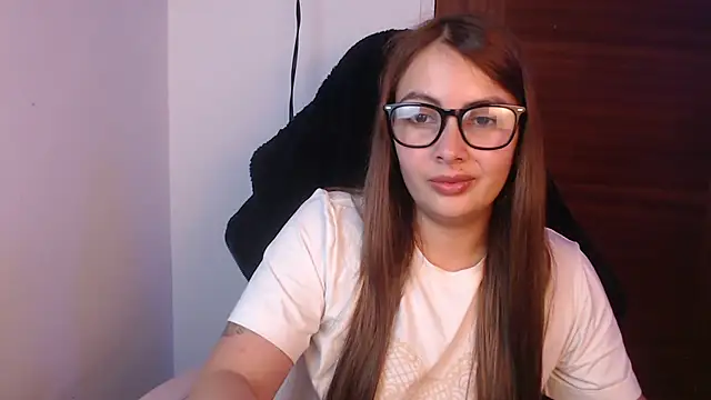 lalawhitte 现场XXX聊天