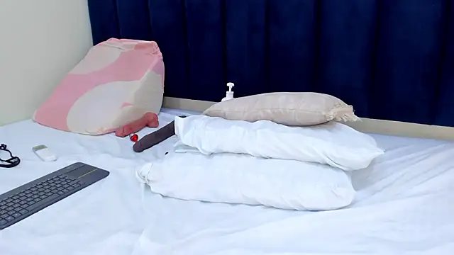 sophieturner_mg – Naživo XXX chat