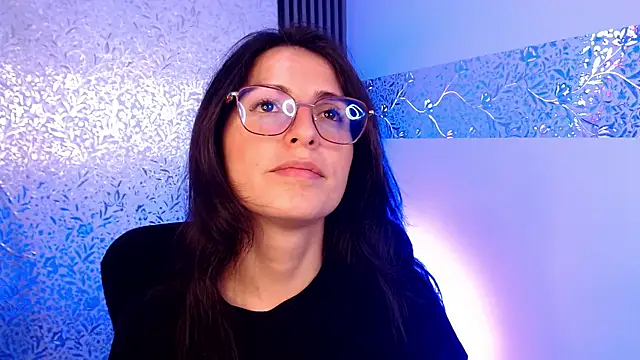 Chat XXX en directo de MiaVelasquez01