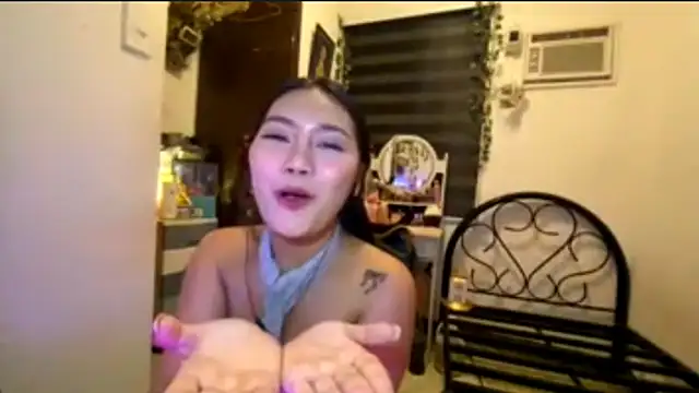 GlindaDejardin Pertunjukan Webcam