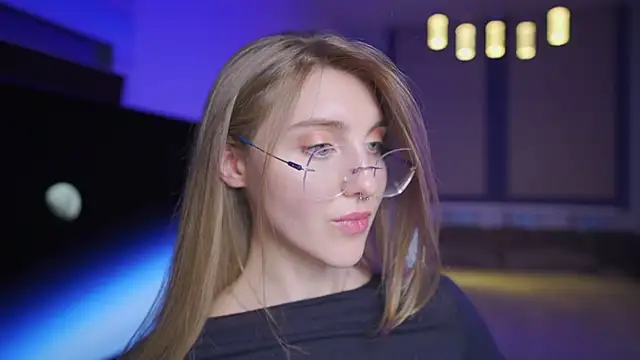 Chat XXX en directo de CassiaBlade1