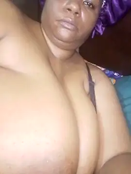 bigtitssxx Chat XXX live