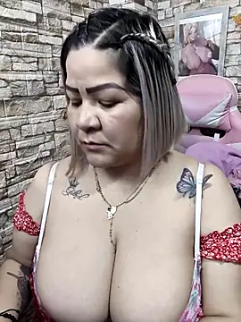 Chat XXX en directo de Dalessa_Bigtits