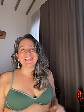 Chat XXX en directo de AVRAKEHDABRA