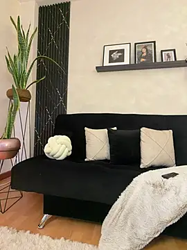 EmmyEvans1 Live XXX-Chat