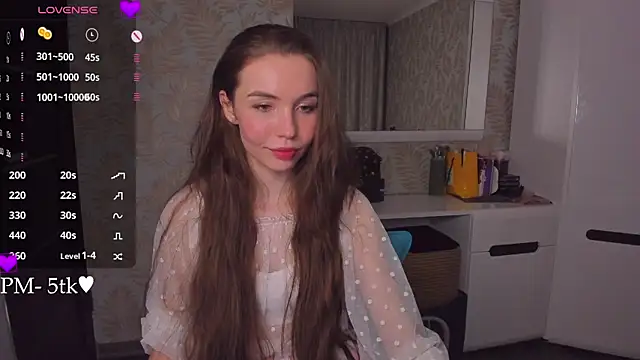 YonaBones' Live XXX Chat