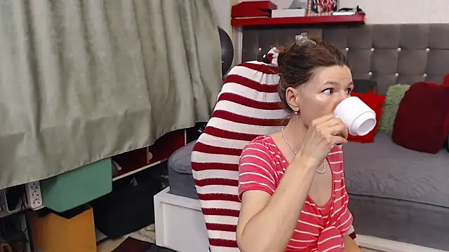 kellyterapy's Live XXX Chat