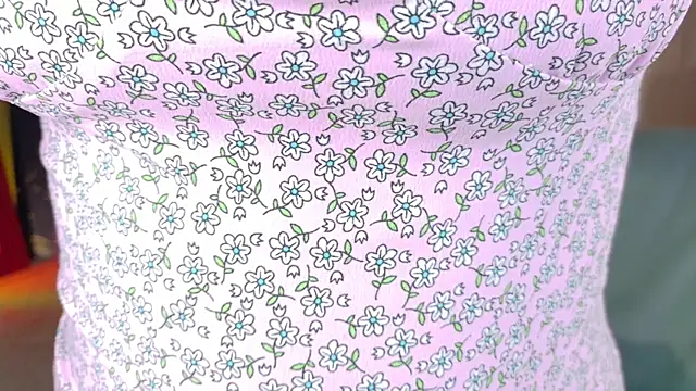 Emma__Blanco 现场XXX聊天