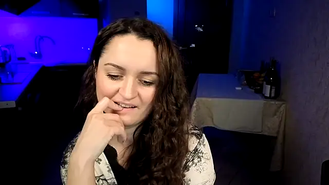 Chat +18 de Cerann1 ao vivo