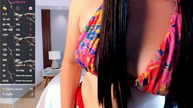 Chat XXX en directo de Alicee_Broownn