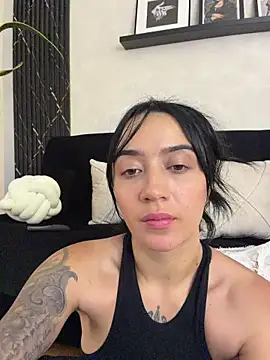 EmmyEvans1: онлайн-секс-чат