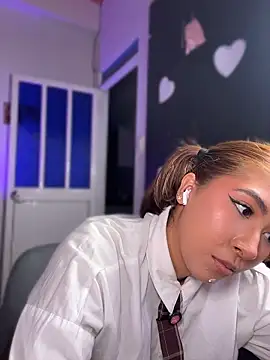 emilysofiia Chat XXX live