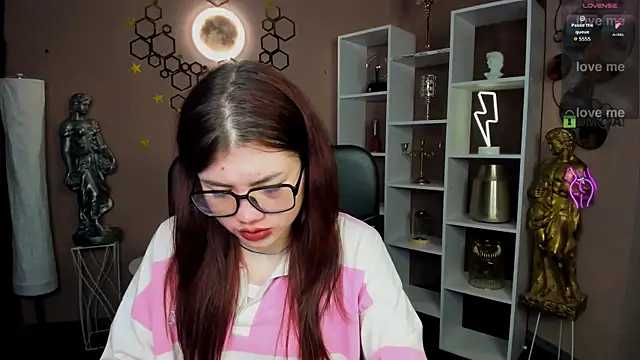 isabel_wave Adlı Modelin Canlı XXX Sohbeti