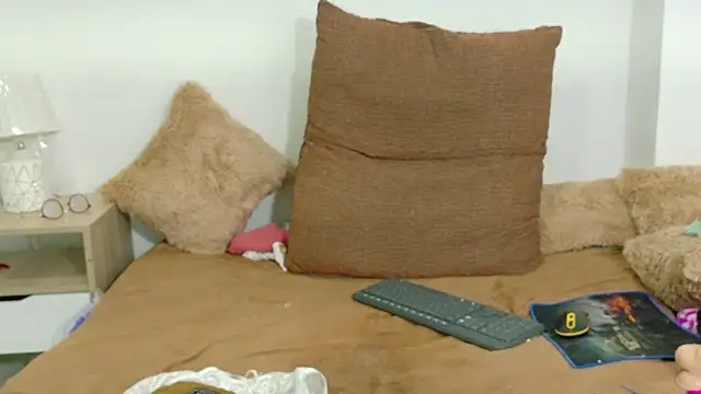 irisconde: вебкам-шоу