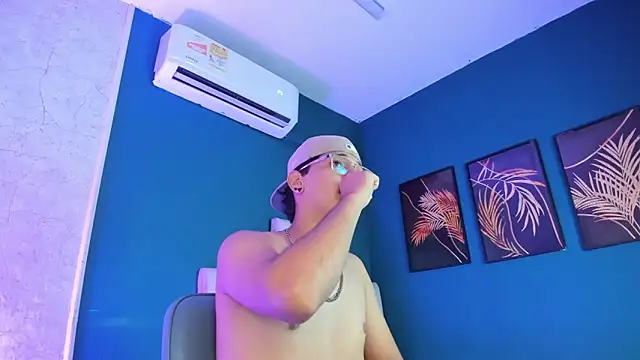 Johnny_Coren Webbikameraesitys