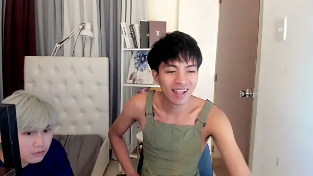 davincihugecock Pertunjukan Webcam