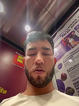 liam_bronw's Live XXX Chat