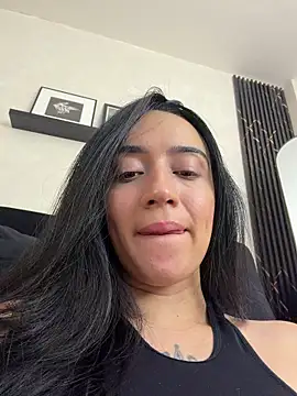 EmmyEvans1 Chat XXX in diretta