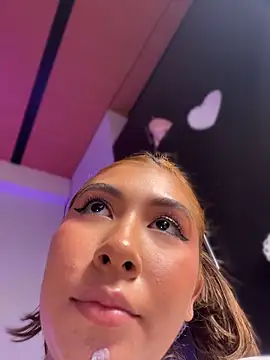 emilysofiiaのライブXXXチャット