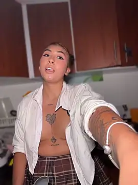 Czat XXX na żywo – emilysofiia