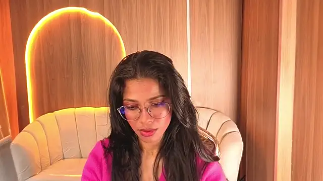 Chat XXX en directo de Alina_b_