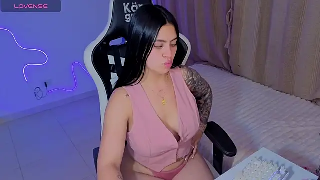 Chat XXX en directo de Victoryyy_