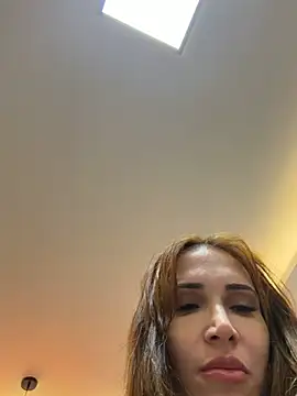 Chat +18 de Irresistible24 ao vivo