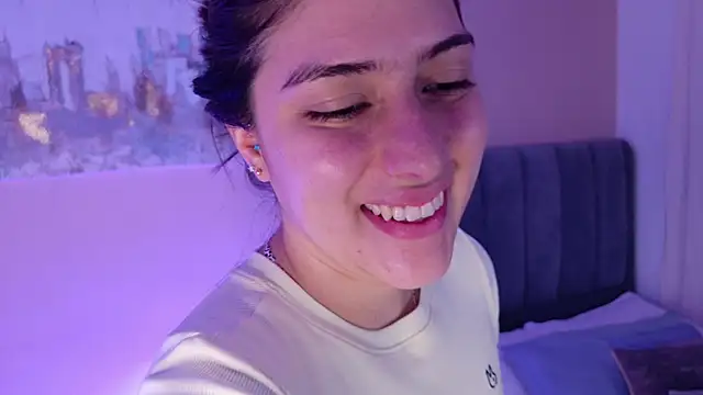 Chat XXX ao vivo de dakotaa__