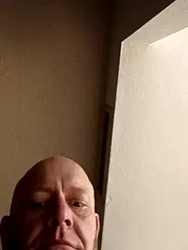 illdoitforetty's Webcam Show