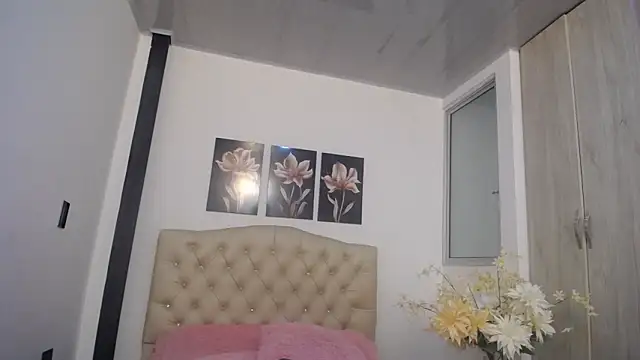 Chat XXX Live pinky_f00x