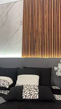 AliceRitter Adlı Modelin Canlı XXX Sohbeti