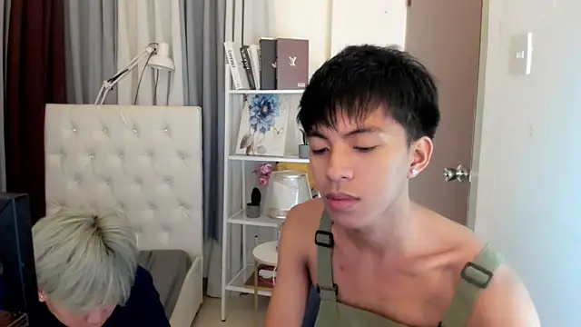 davincihugecock Chat XXX in diretta