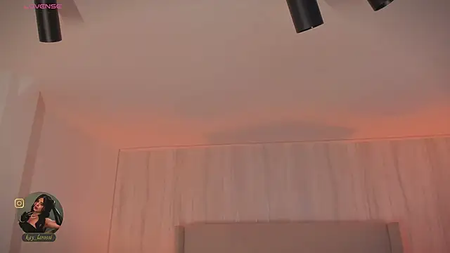 Chat +18 de kaylarossi ao vivo