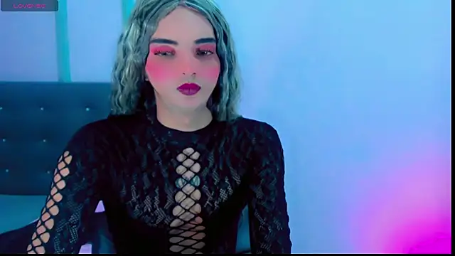 malahya_ élő XXX-chatje