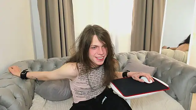 Sembang XXX Secara Langsung Louis_Hayes