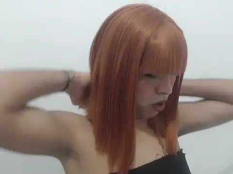 estefania224: онлайн-секс-чат