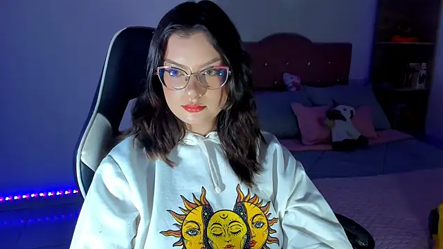 OphelianaRose33 Chat XXX live