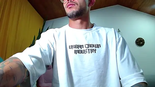 Webkamerová show sebastian_horny