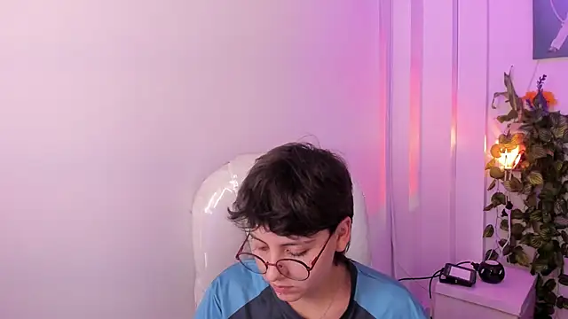 Nathaly_ds élő XXX-chatje