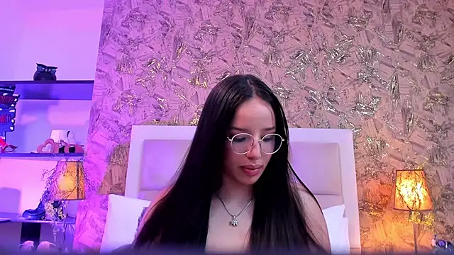 ValkyriaSteel – Naživo XXX chat