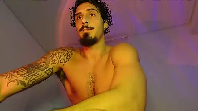 milkoffe 在線直播表演