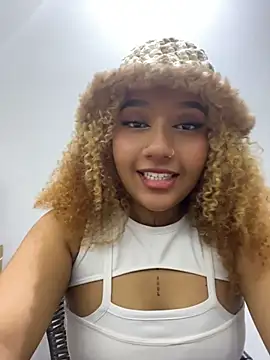 Starlights Live XXX-Chat