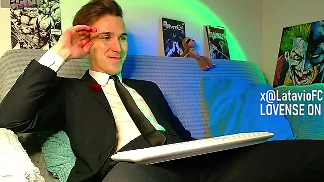 Chat XXX ao vivo de Midnighter_