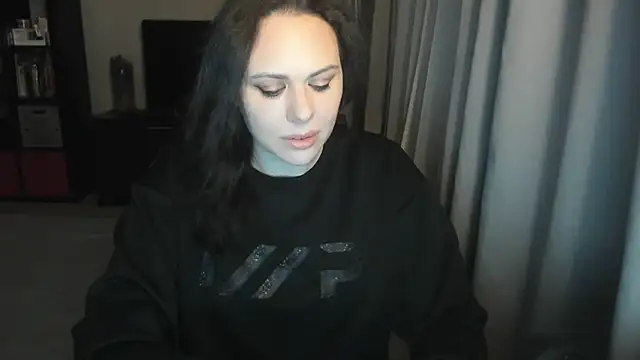 MollyCheiz Chat XXX in diretta