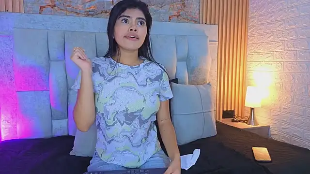 Katty_Roose2's Live XXX Chat