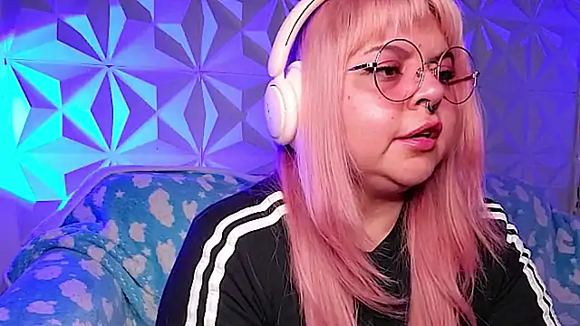 Satyn_doll Obrolan Langsung XXX