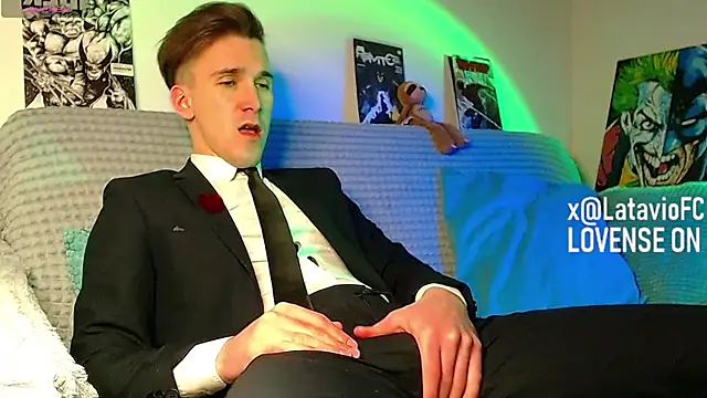 Midnighter_ Webcam Show