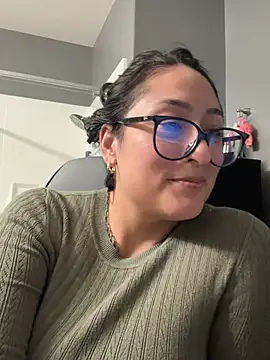 Goddessxxrosexx Adlı Modelin Canlı XXX Sohbeti