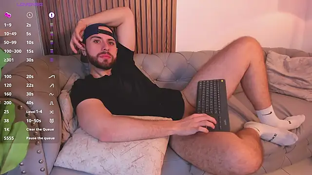 Maximo_Wolff 即時 XXX 聊天