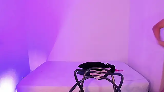 Онлайн чат XXX Axel__fierro